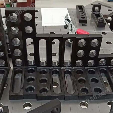 三维柔性焊接平台焊接平板