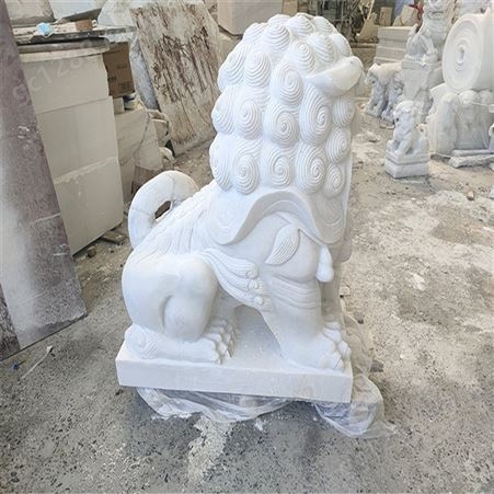 汉白玉南方狮定制 1.8m高石狮子雕刻 五山石业