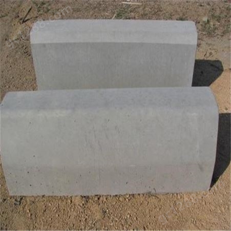 混凝土块路牙石侧石路沿石防腐蚀室外路缘石可定制道牙防水水泥块